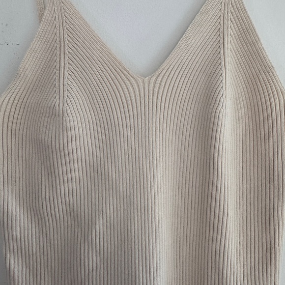 GAP Cream Ribbed Camisole Top - Picture 2 of 4